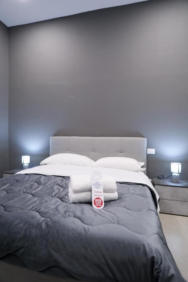 Residenza Esposito Economy Rooms Neapel Exterior foto